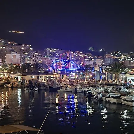 Center * Sarandë